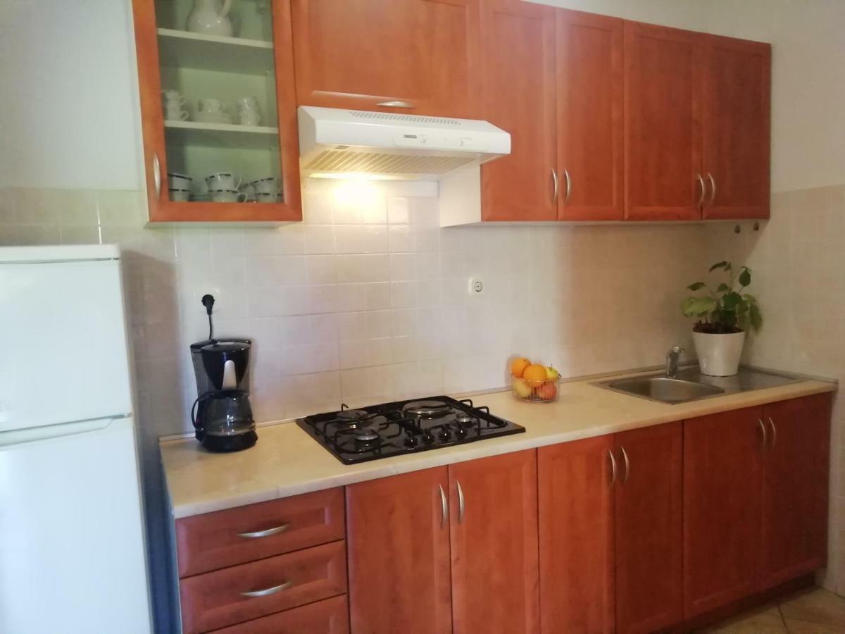 Apartments Jadranka Ivana PUY מראה חיצוני תמונה
